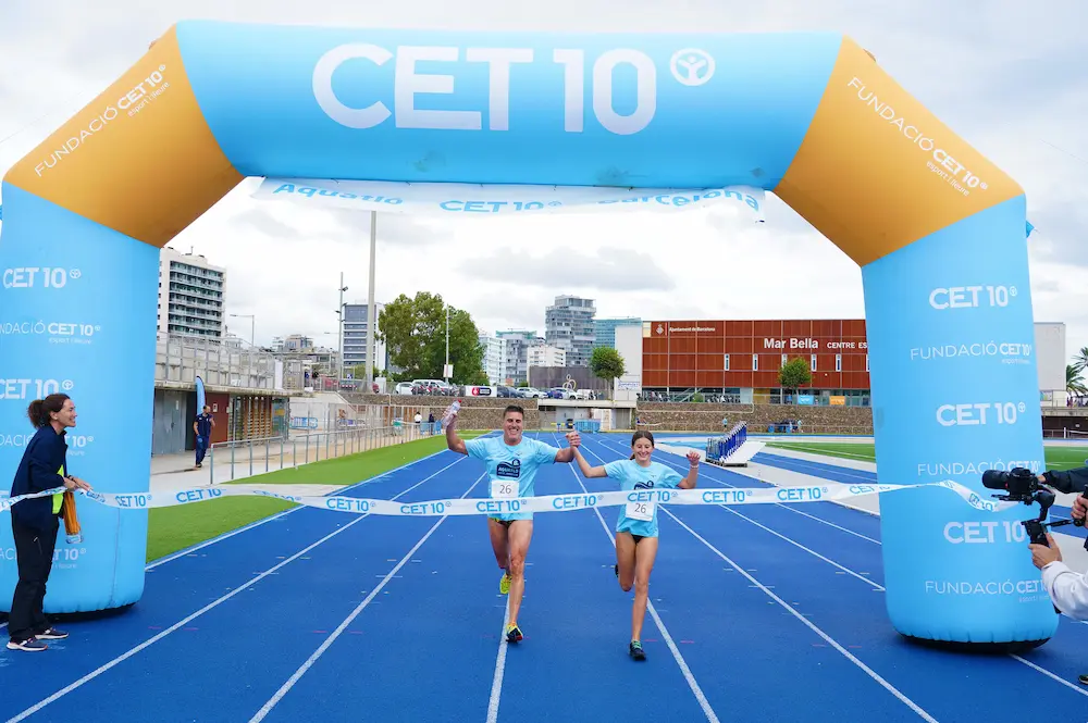 aquatló familiar cet10 barcelona triatló