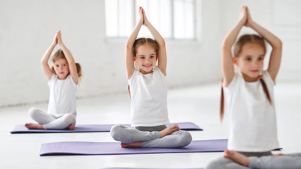 extraescolars ioga - extraescolares yoga